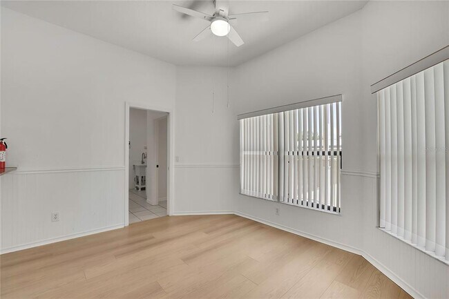 Building Photo - 18401 N 30th St