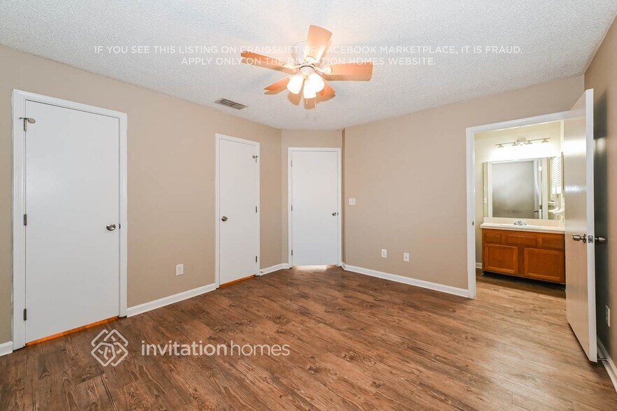 Building Photo - 11484 Mandarin Glen Cir E