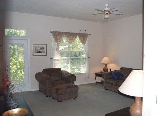 Building Photo - 2253 SW 41 Ln