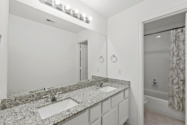 Building Photo - 3026 Hazel Pointe Trail