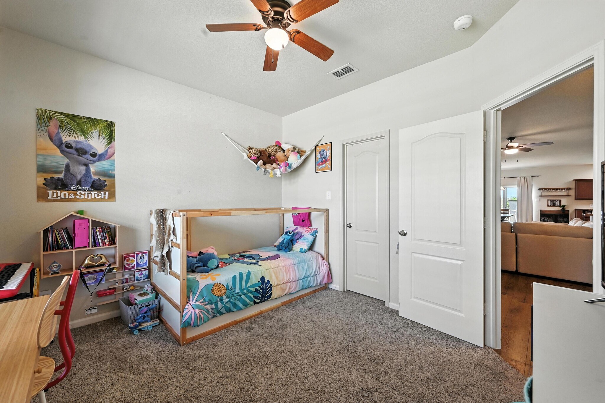 Building Photo - 10525 Wild Meadow Way