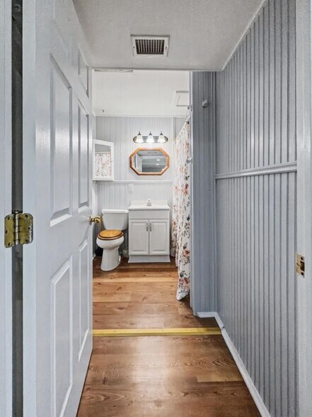 Building Photo - 230 FM1283