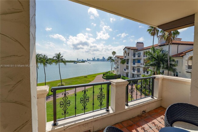 Building Photo - 2235 Fisher Island Dr