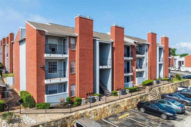 Building Photo - 7610 Cameron Rd