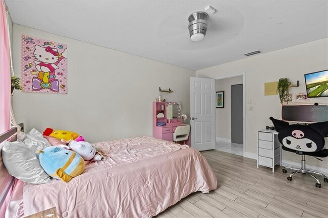 Building Photo - 1520 Jade Ln