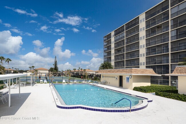 Building Photo - 500 Palm Springs Blvd