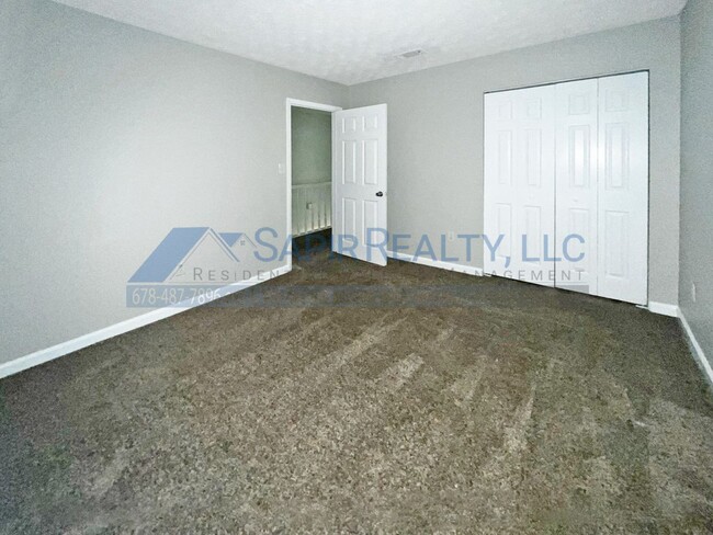 Building Photo - 4904 Fenbrook Ct
