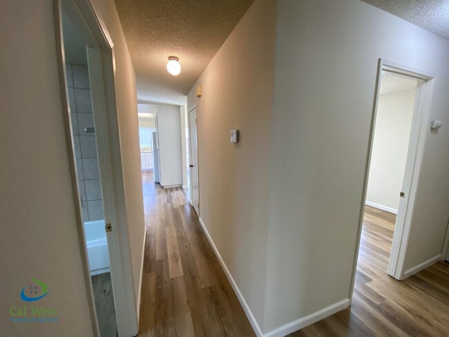 Building Photo - $4095 - 3 Bed/2 Bath Home on a Cul-de-sac ...