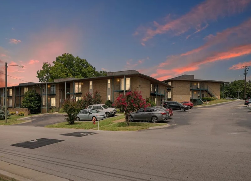 Building Photo - 555 N Dupont Ave