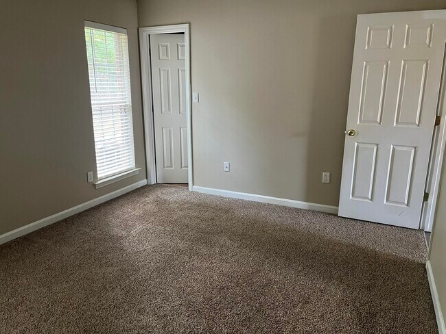 Building Photo - 11696 Accord Cove