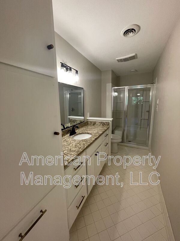 Building Photo - 7526 E 55th Pl