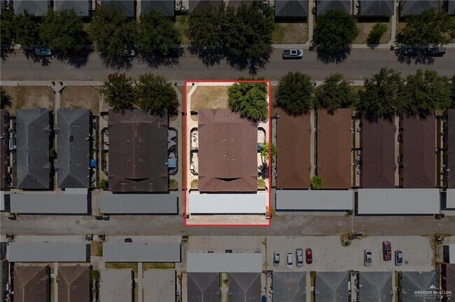 Building Photo - 3705 Joby St