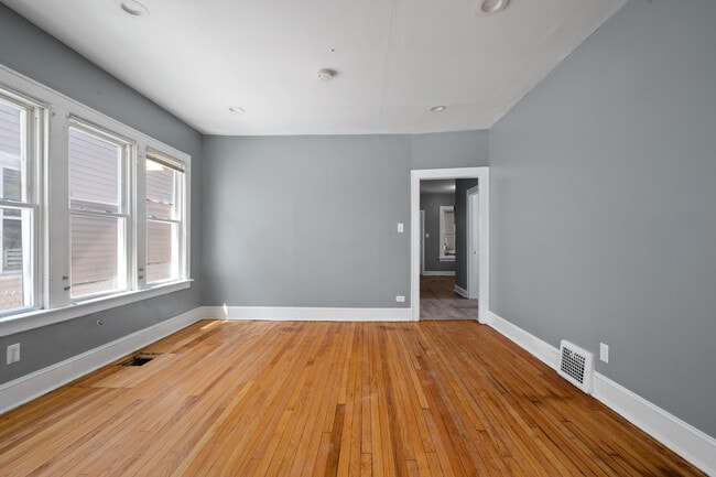 Building Photo - 11526 S Wallace St