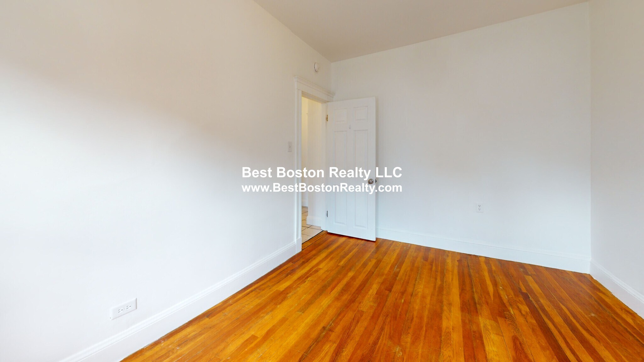 Building Photo - 27 Walter St