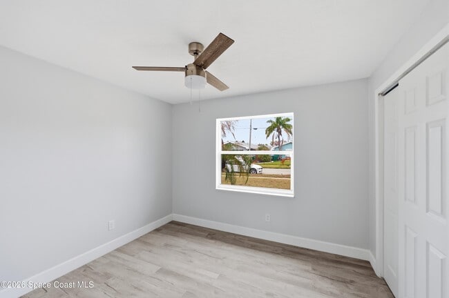 Building Photo - 1715 N Merrimac Dr