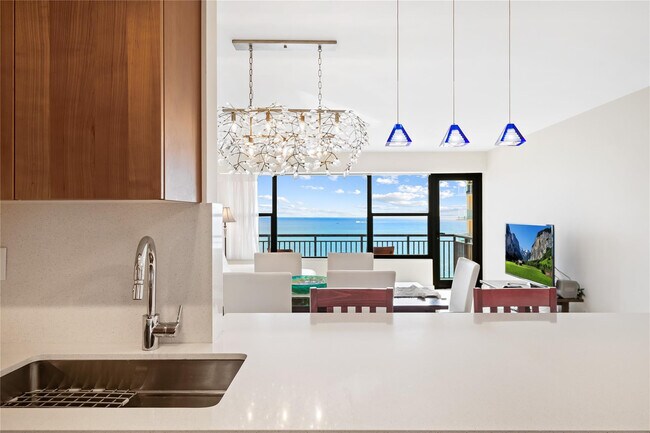 Building Photo - 3800 Galt Ocean Dr