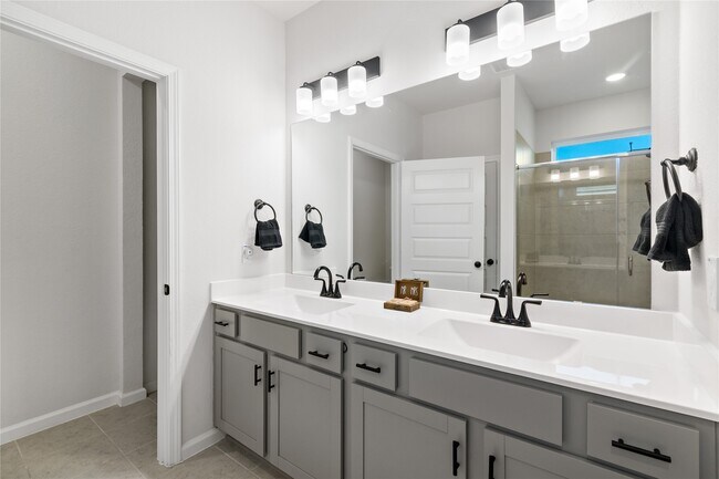 Building Photo - 10918 Amador Peak Dr