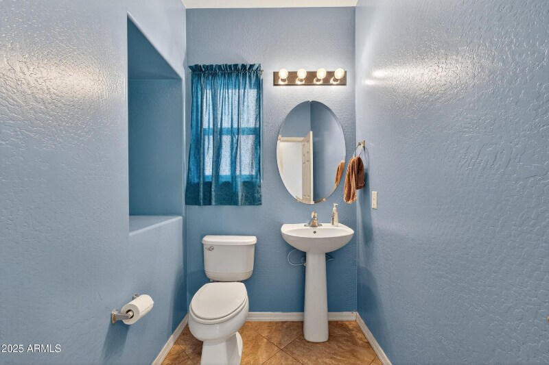 Building Photo - 16226 N 21st Ln