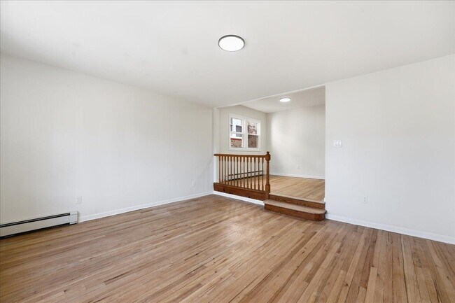 Building Photo - 212 Seaview Ave