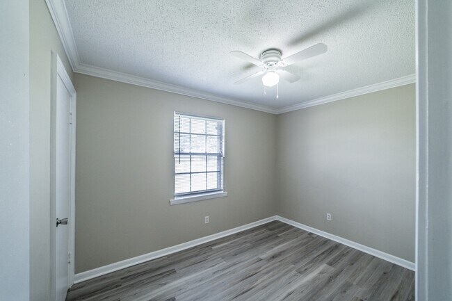 Building Photo - 5204 Grizzard Rd NW