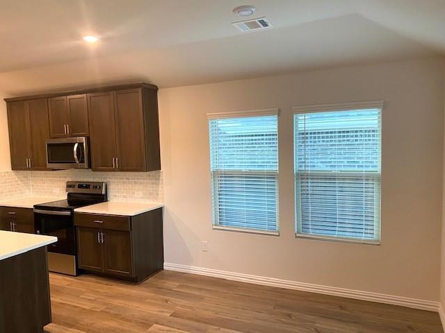 Building Photo - 1902 Canyon Ln