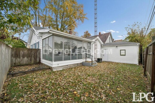 Building Photo - 4113 Packard Rd