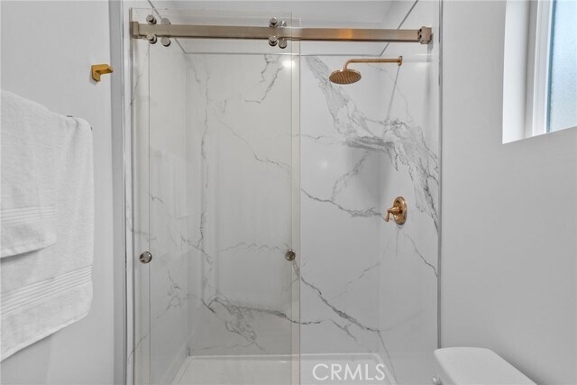 Building Photo - 426 Jacaranda Pl