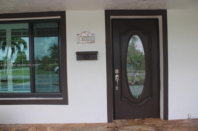 Building Photo - 6371 SW 109th Ct
