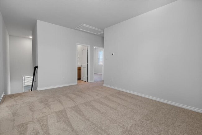 Building Photo - 241 Leeland Dr