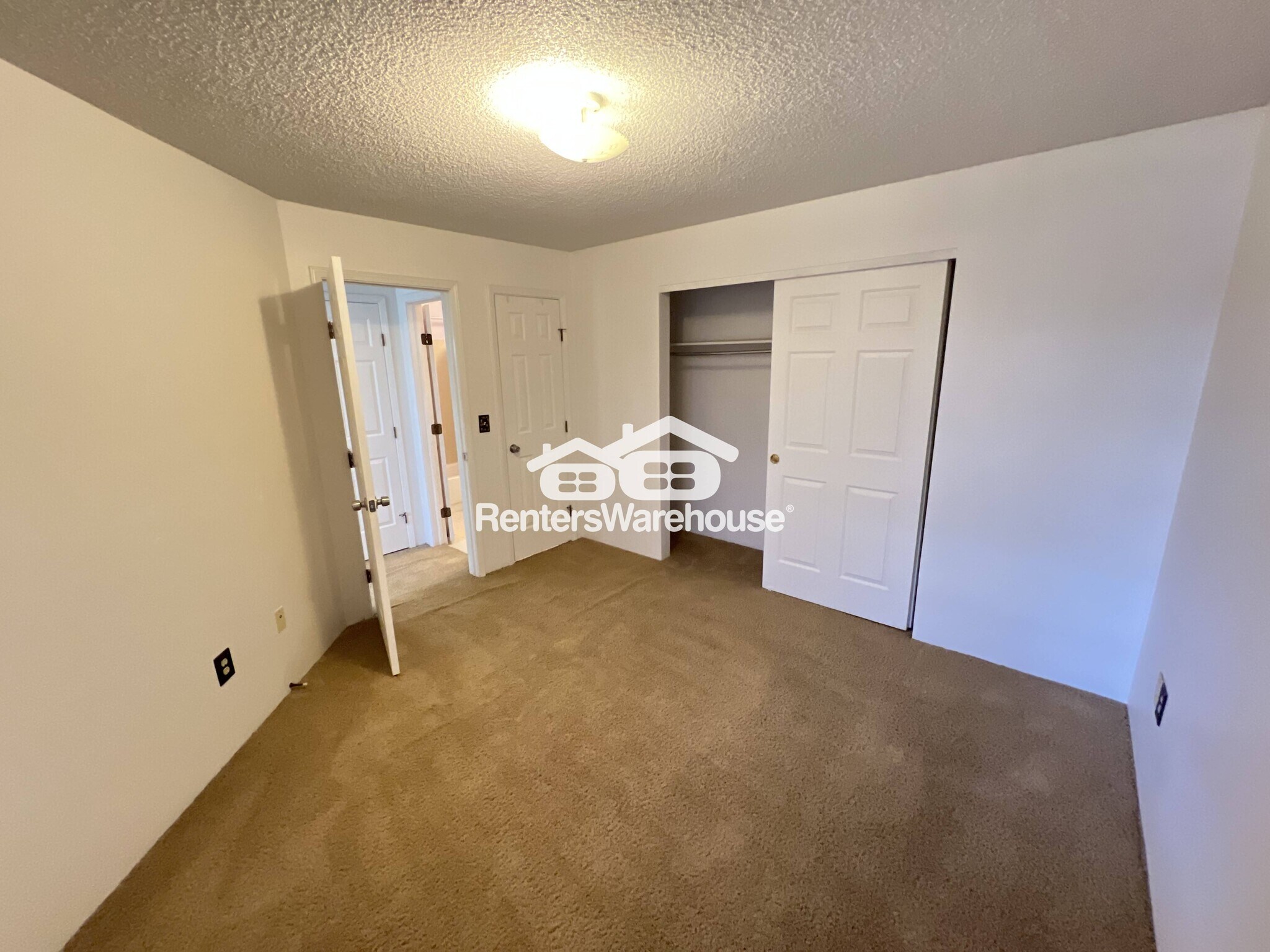 Building Photo - 4753 White Rock Cir