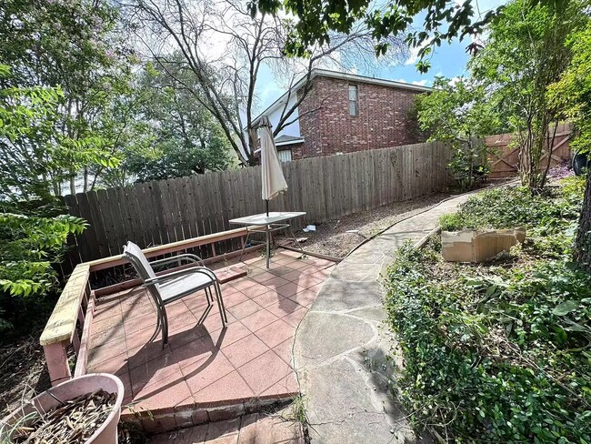 Building Photo - 25018 Granite Path