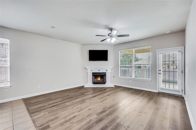 Building Photo - 203 Arrowhead Trail