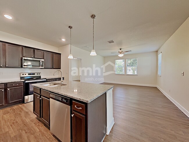 Building Photo - 105 Moultrie Crossing Ln