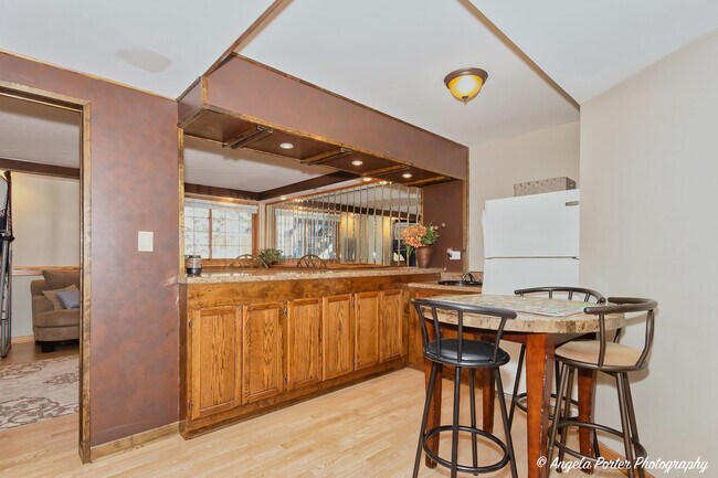 Building Photo - 5850 Fieldstone Trail