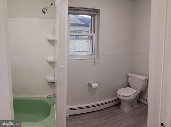 Building Photo - 920 Passyunk Ave