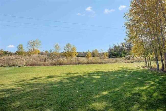 Building Photo - ***COMING SOON*** LAWNCARE INCLUDED! - 3 Bed 2 Bath Ranch Single Family Home