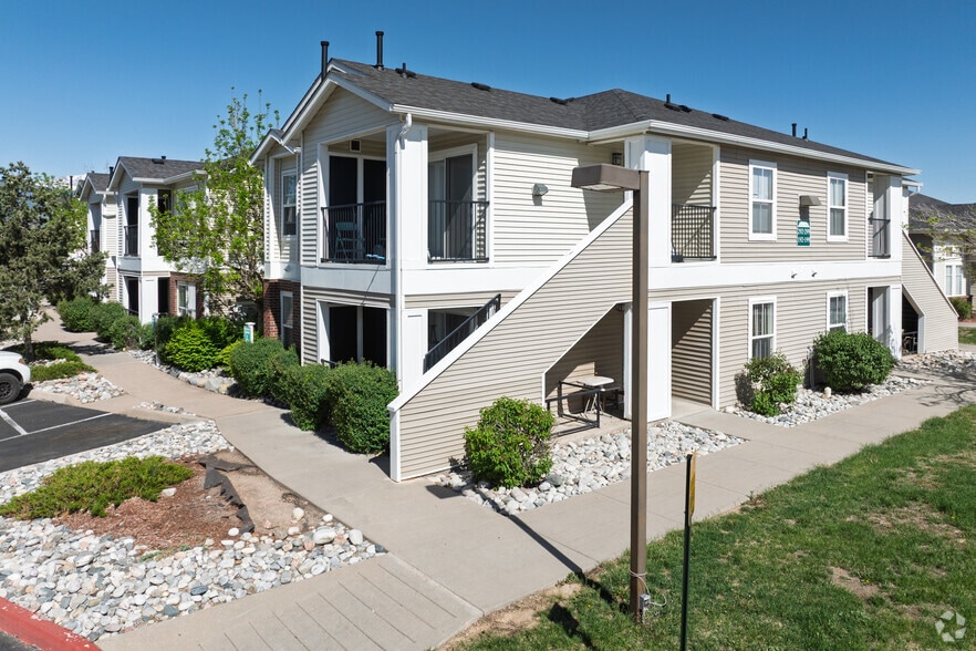 Building Photo - Fountain Springs
