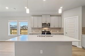Building Photo - 14235 Rolling Pastures Dr