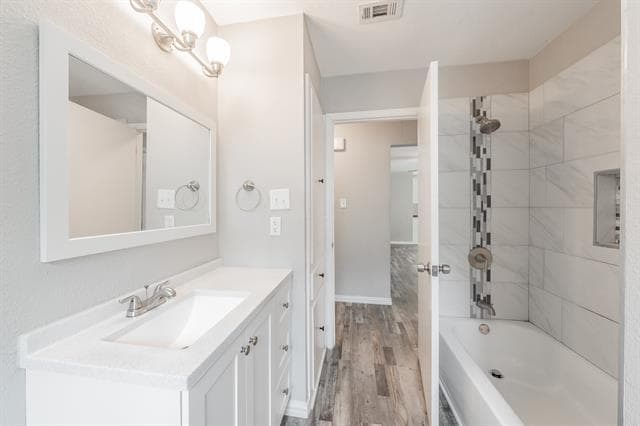 Building Photo - 5753 Saramac Dr