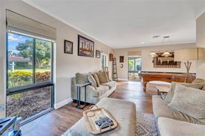 Building Photo - 388 Hibiscus Dr