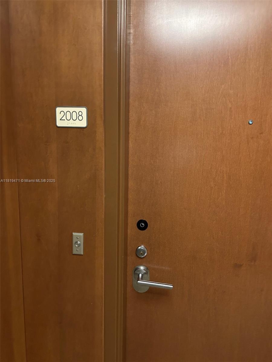 Building Photo - 31 SE 5th St