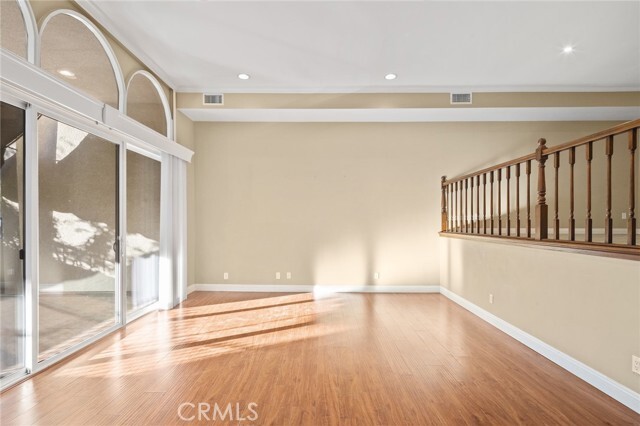 Building Photo - 5242 Lindley Ave