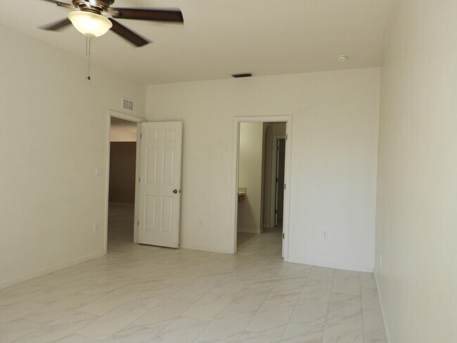 Building Photo - 3298 Slama Ave