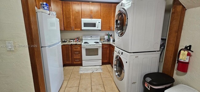 Building Photo - 6510 SW 58th Pl