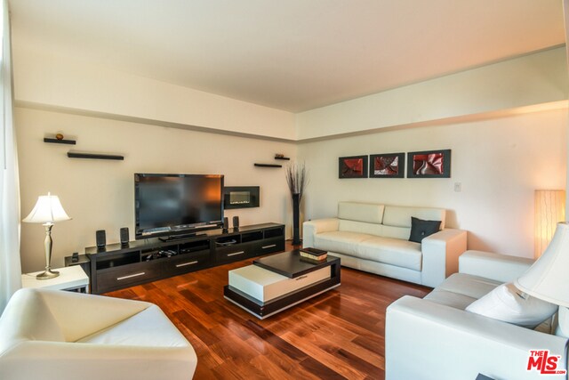 Building Photo - 13700 Marina Pointe Dr