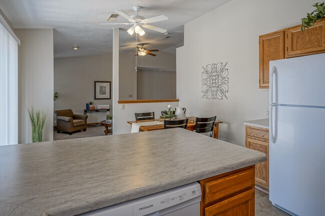 Building Photo - 5609 Wingate Ave NW