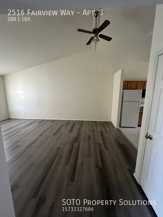 Building Photo - 2516 Fairview Way