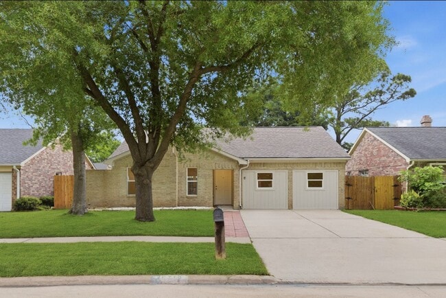 Building Photo - 6718 Deer Ridge Ln