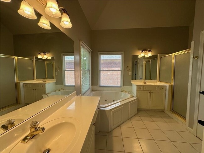 Building Photo - 530 Pearl Cove Ct