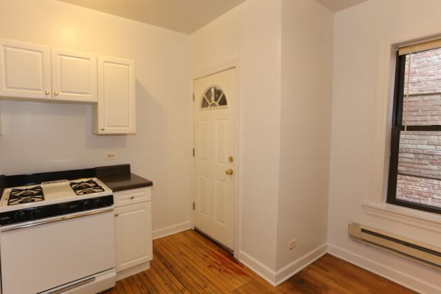 Building Photo - 3725.5 N Pine Grove Ave
